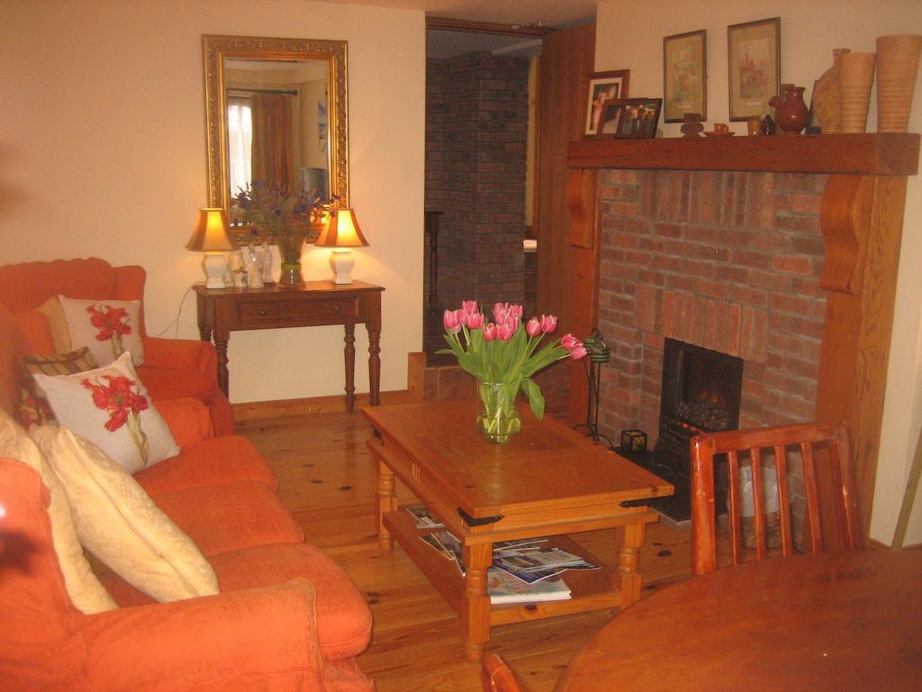 Ashleigh House Bed & Breakfast Monaghan Exterior photo